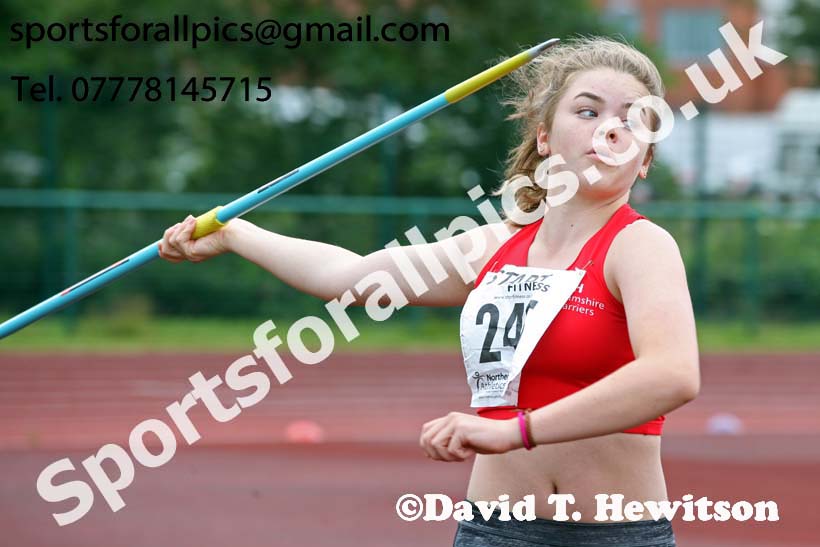 Girls under-15s javelin, Northern Under-17s/U-15s and U13s Champs, Leigh Sports Village, Leigh. Photo: David T. Hewitson/Sports for All Pics